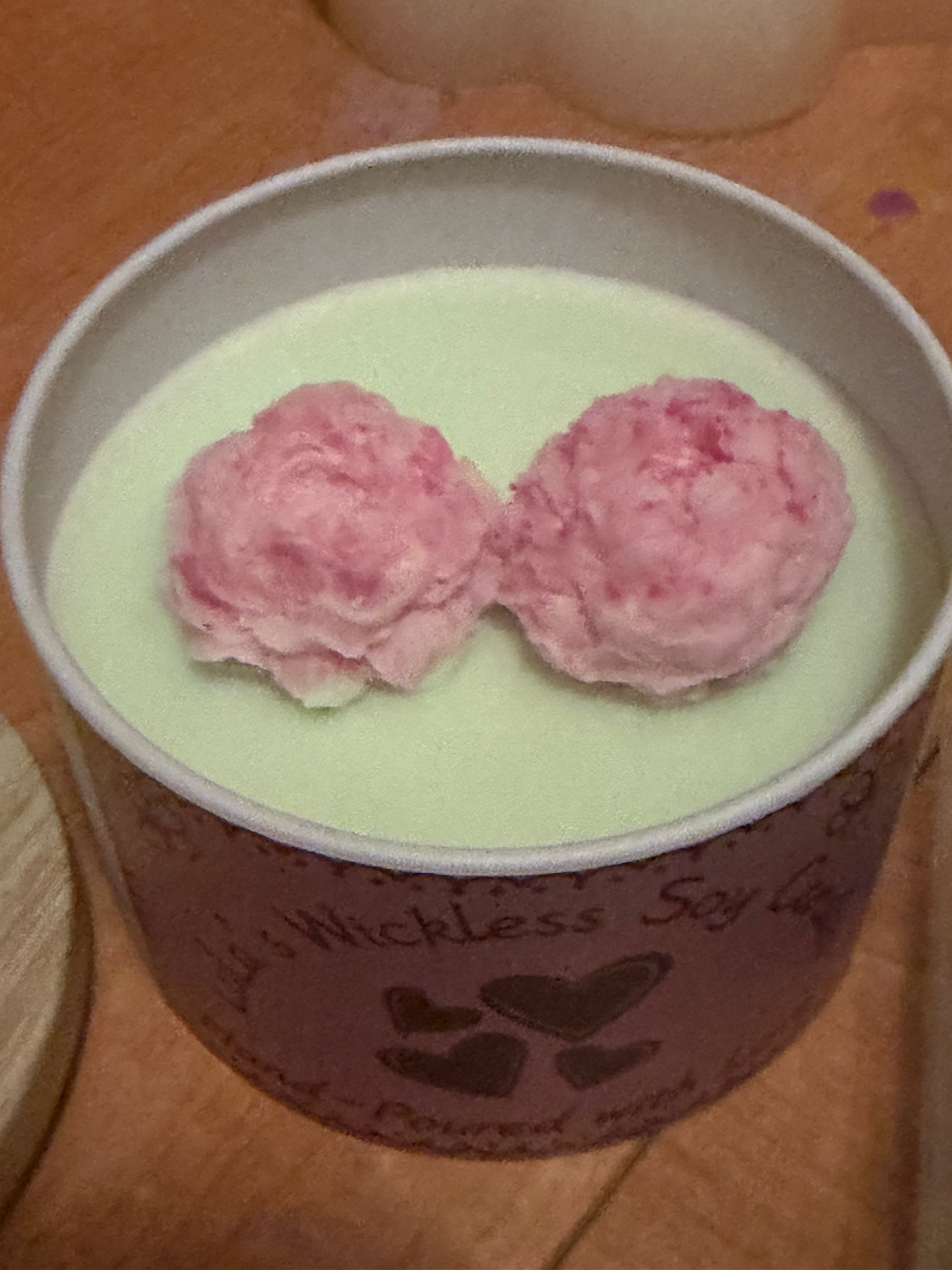 Melon Colada Wickless Candle